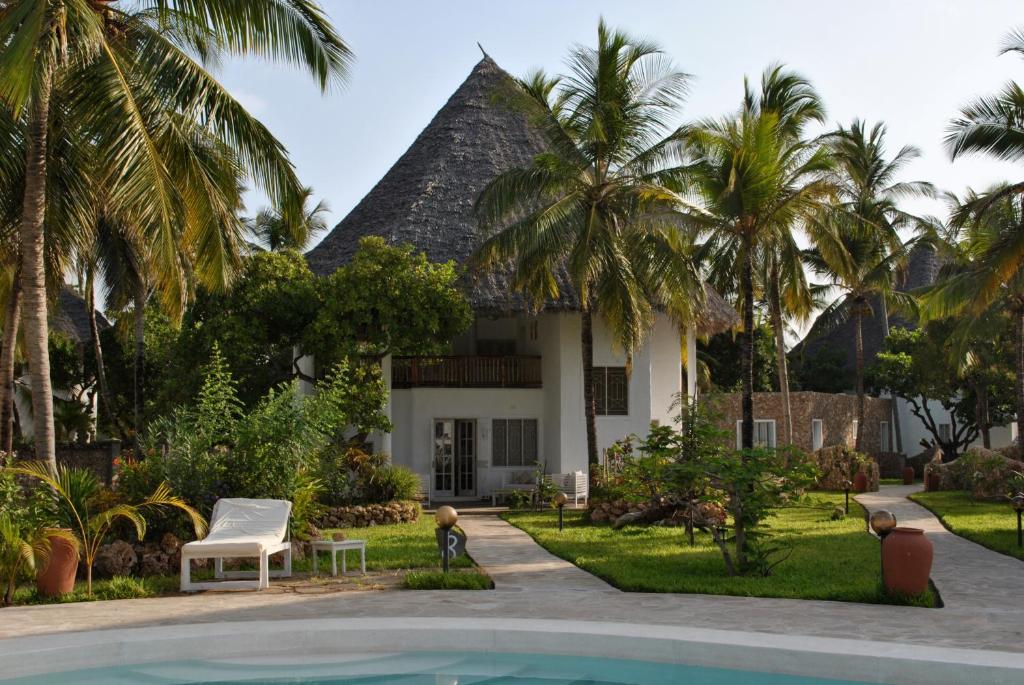 Kola Beach Resort Mambrui Bilik gambar
